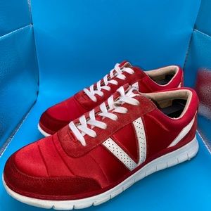 Vionic Womens Nana Satin/TVW5617 Red Walking Shoes Size 8 US/6 UK/39 EU.